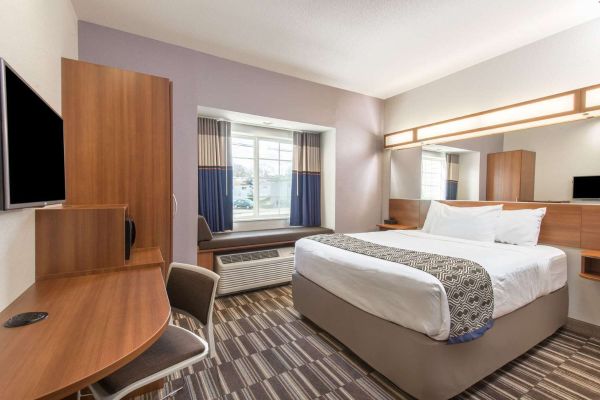 MICROTEL INN & SUITES BY WYNDH (Cadiz)